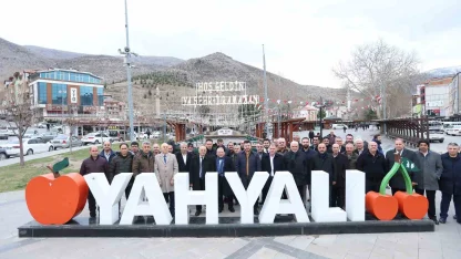 Başkan Büyükkılıç’tan Yahyalı ve Yeşilhisar’a Ramazan ayı ziyaretleri