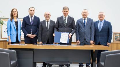 Başkan Tugay’dan tarihi imza