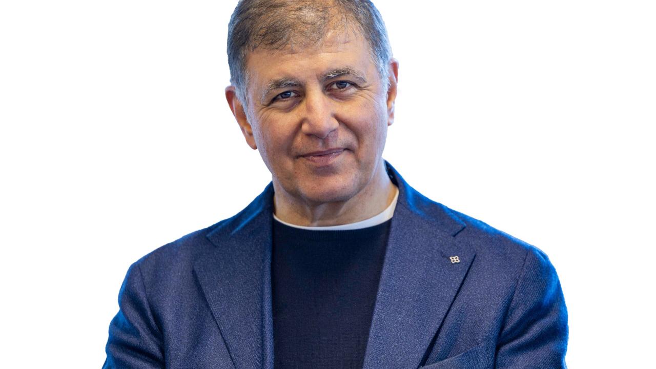 Başkan Tugay’dan üç taşınmaza ilişkin açıklama “Hukuki haklarımızı sonuna kadar aramaya devam edeceğiz”