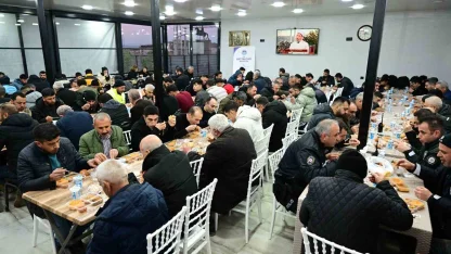 Battalgazi Belediyesi iftarı çadırlarda değil restoranda veriyor