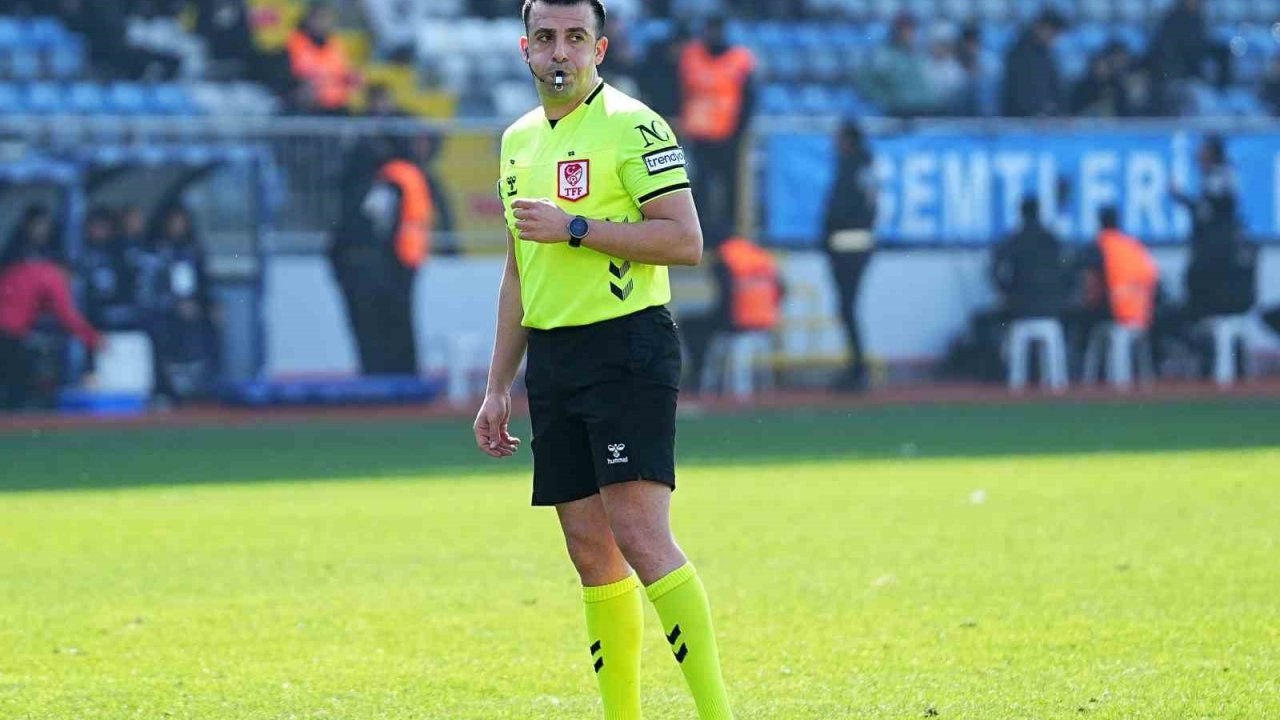 Beşiktaş - Göztepe maçının VAR’ı Ömer Faruk Turtay oldu