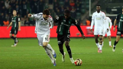 Beşiktaş, Kocaelispor deplasmanında