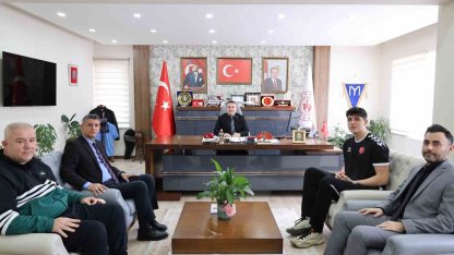 Bilecikli hentbolcu Emirhan Çiftçi U18 Milli Takımı’na seçildi