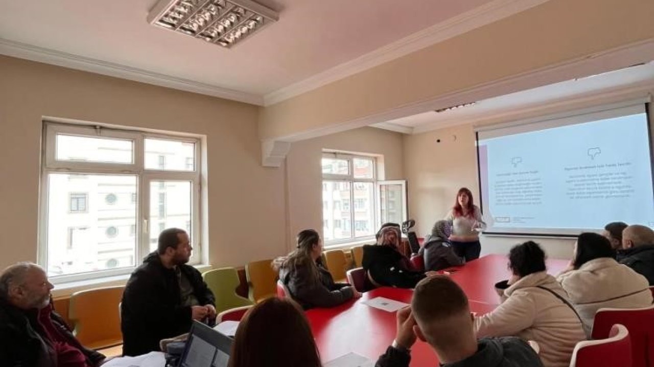 Bozüyük’te evde bakım ve SED yararlanıcılarına ‘Tütün Bağımlılığı’ eğitimi