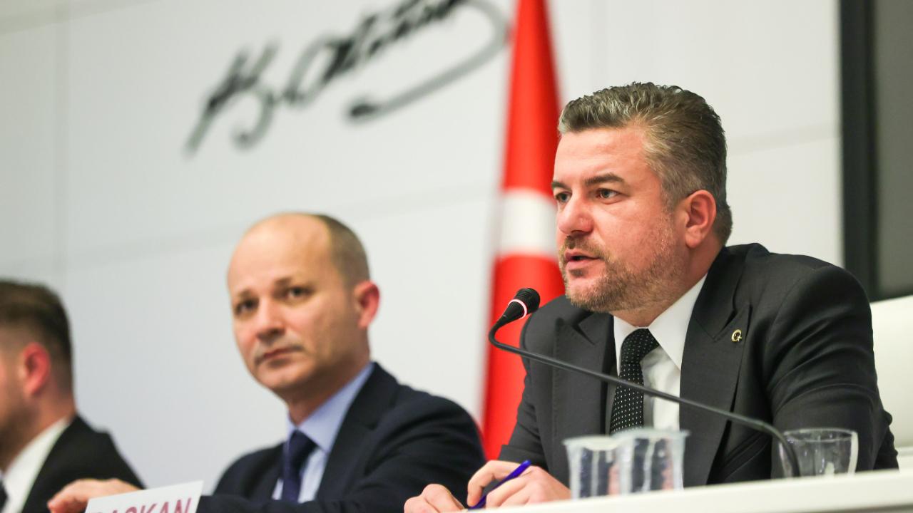 Buca Meclisi’nde çifte vefa