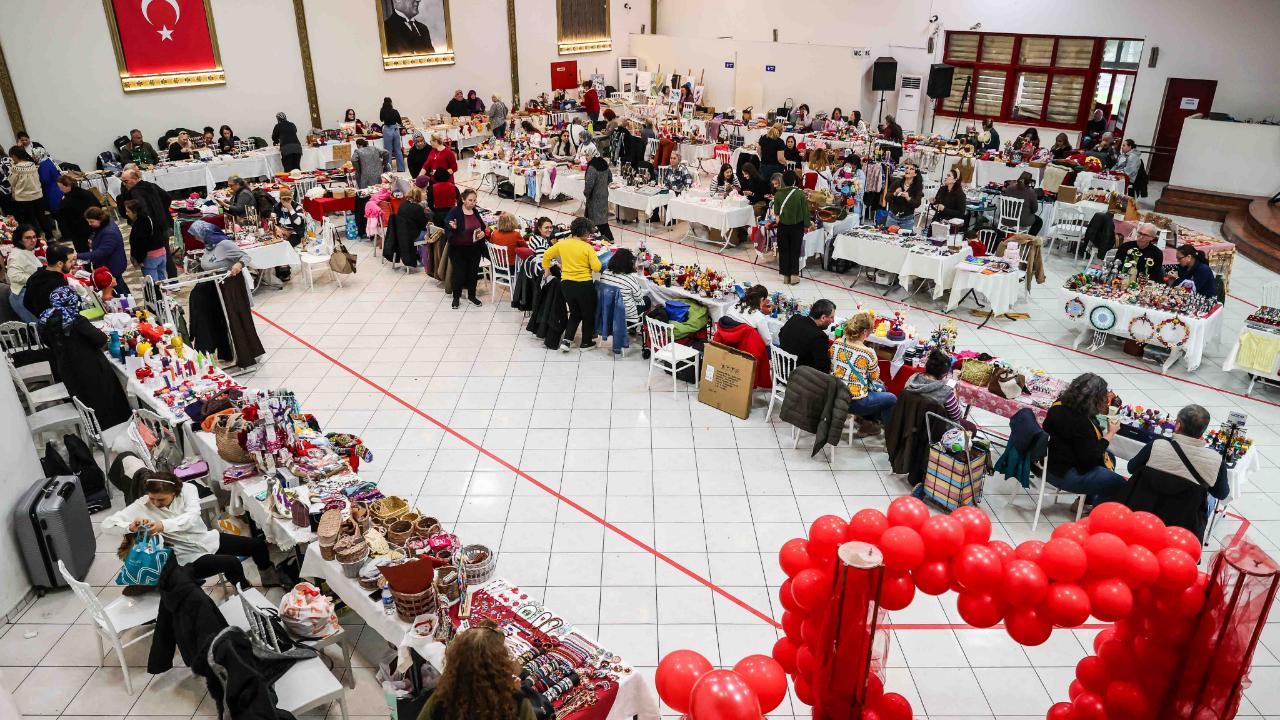 Buca’da sevgi, kadın emeğiyle büyüdü