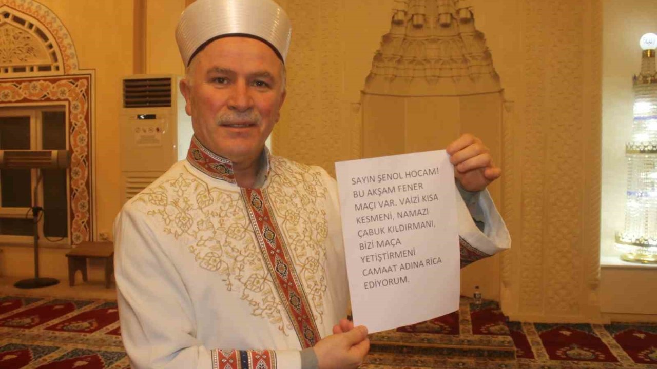 Cami imamı gençleri maça yetiştirdi: Vaazı kısa tuttu, ilahileri azalttı