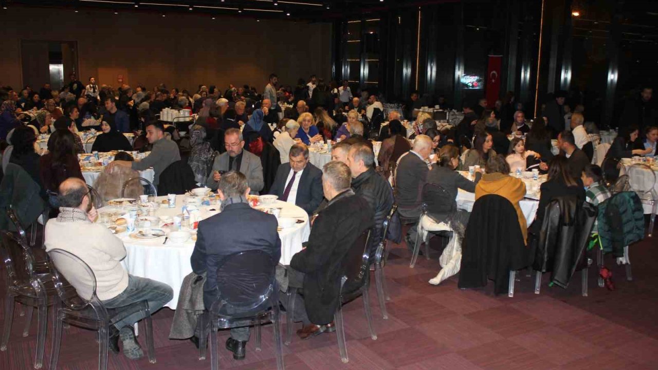 Çerkeslerden birlik ve beraberlik iftarı