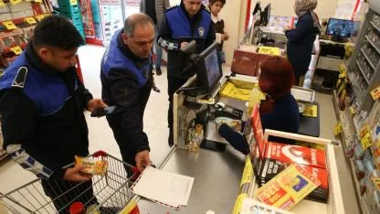 Çiğli Belediyesi Zabıtasından Ramazan’da Sıkı Denetim