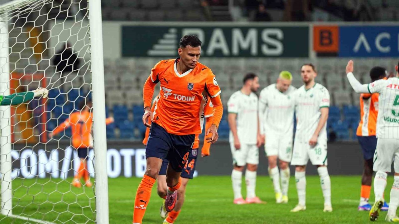 Davie Selke, son 6 haftada 6. golünü kaydetti