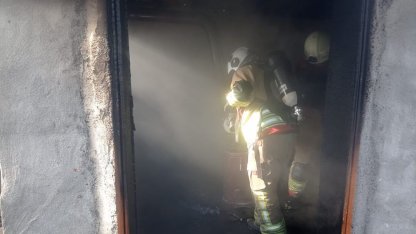 Defne’de ev yangını: 1 kişi dumandan etkilendi