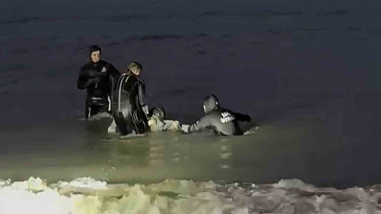 Denizde cansız bedeni bulunan gencin kimliği belirlendi