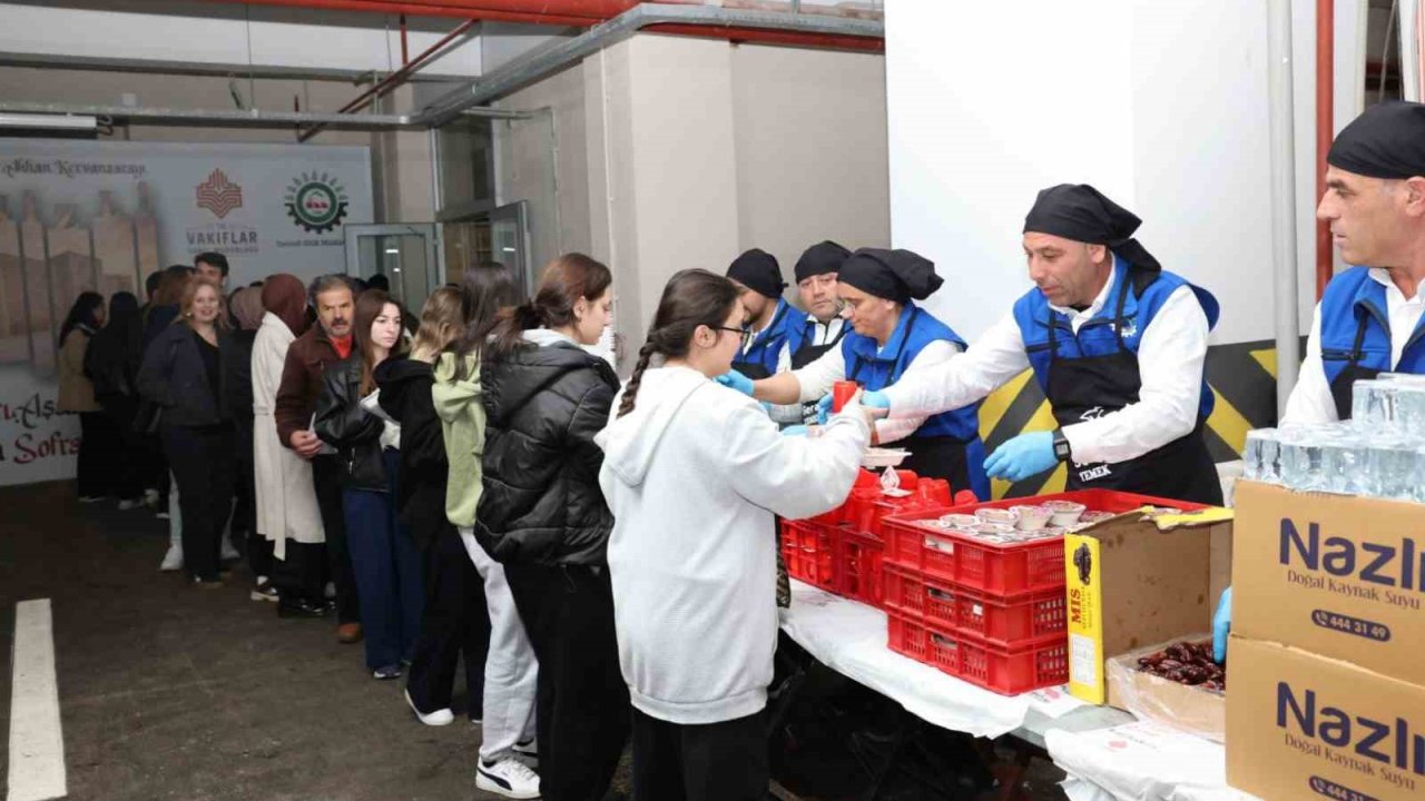 Denizli OSB’nin geleneksel iftar sofrasında 3 bin öğrenci buluştu