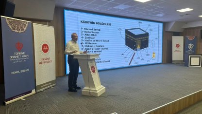 Denizli’de 449 umre yolcusuna eğitim semineri verildi