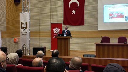 Dezenformasyonla nasıl mücadele edileceği anlatıldı