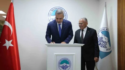 Dışişleri Bakanı Fidan Kayseri’de