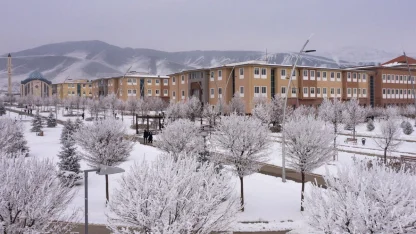 EBYÜ’de eğitime kar engeli