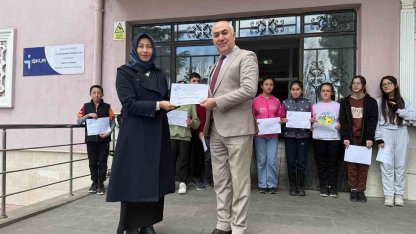 Emirdağ Gömü Ortaokulu, Avrupa’dan ‘eTwinning’ projesiyle ödülle döndü