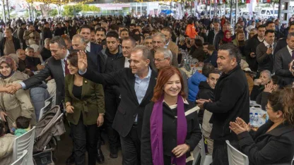 Erdemli’de birlik sofrası: Seçer’den ’Parlayan yıldız Türkiye’ vurgusu