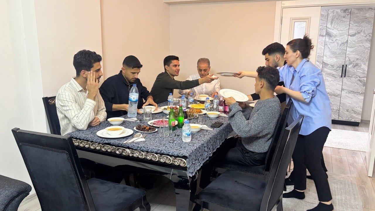 Erzincan’da "Gurbetteki Ailem" projesi ile Ramazan sofralarında sıcak buluşma