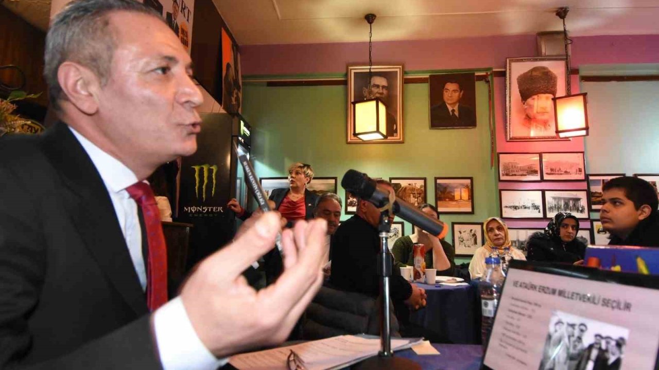 Gazeteci - Yazar Orhan Bozkurt, Milli Mücadele’nin kritik dönemeçlerini belgeler ve anılar ışığında anlattı