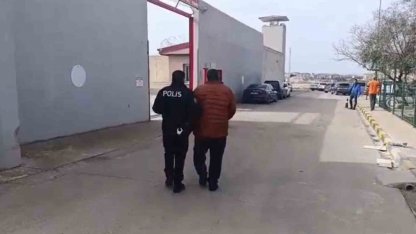 Hatay’da 8 ayrı suçtan hapis cezası ile aranan şahıs yakalandı