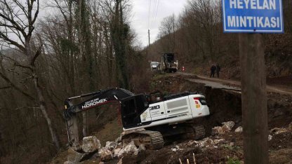 Heyelan bölgesinde çalışmalar sürüyor