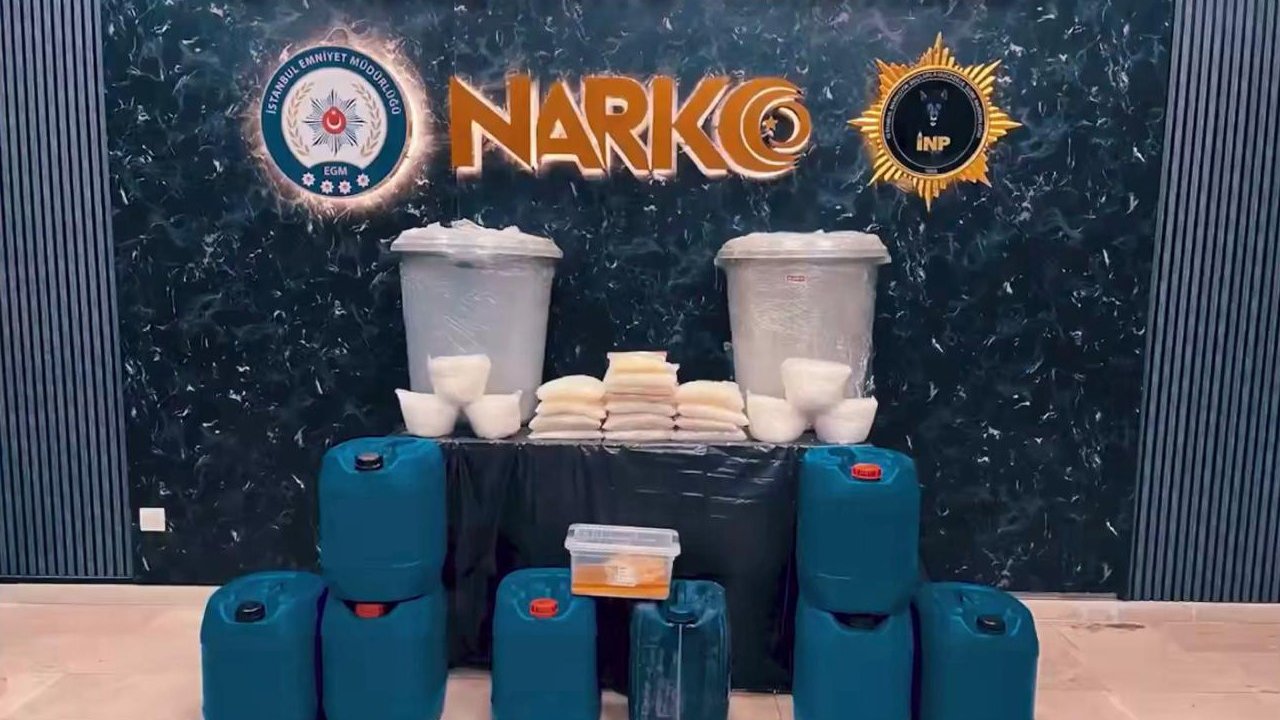 İçişleri Bakanlığı: "75 ilde düzenlenen operasyonlar sonucu, 958 kilo uyuşturucu madde ve 1 milyon 263 bin 58 adet uyuşturucu hap ele geçirildi"