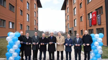 İş Bankası Malatya lojmanları sahiplerine teslim edildi