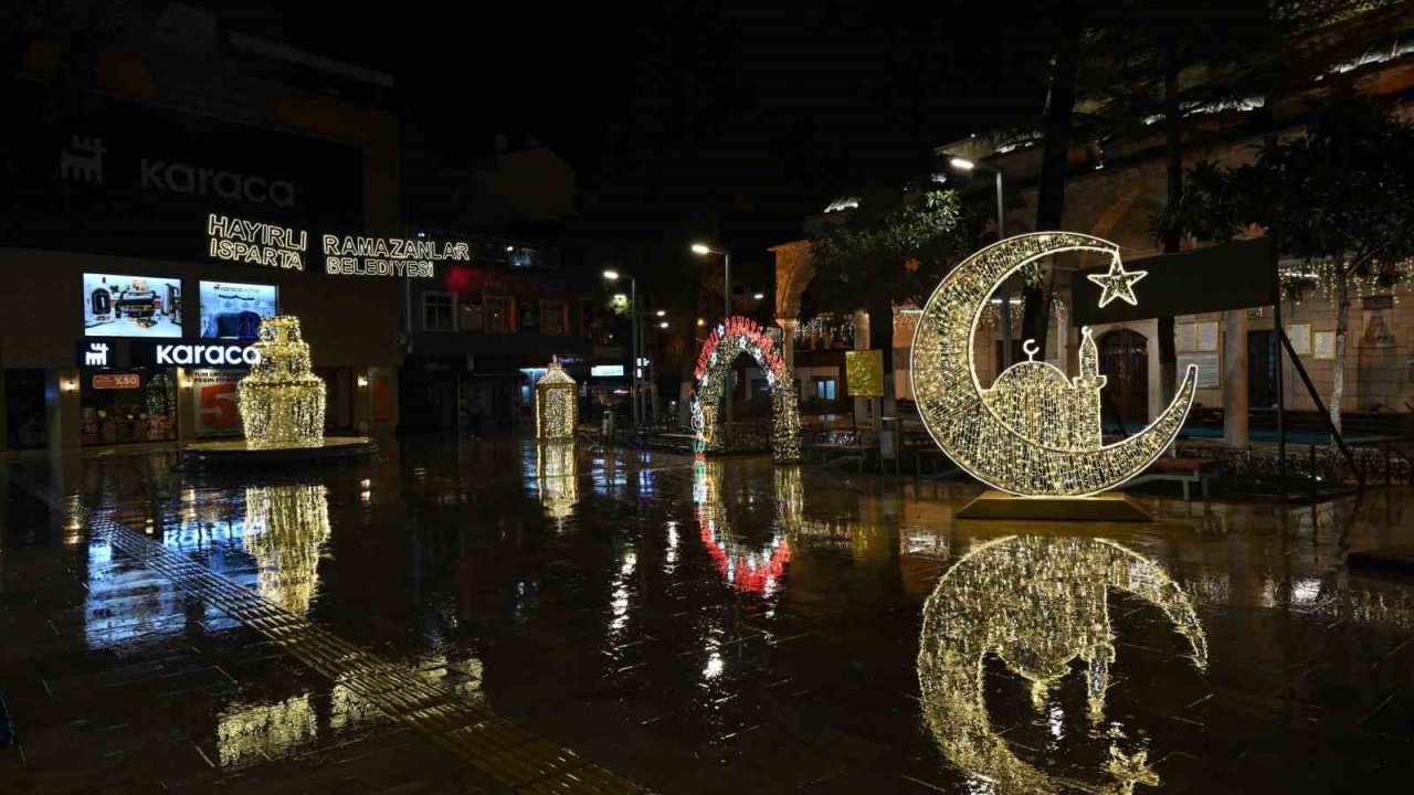 Isparta’da iftar sofraları İstiklal Otopark’ta kurulacak