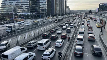 İstanbul’da iftar öncesi trafik yoğunluğu yüzde 81’e çıktı