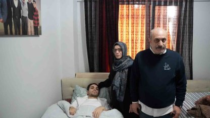 İstanbul’da metro çıkışında dehşet, yardım etmek istedi, 6 yerinden bıçaklandı