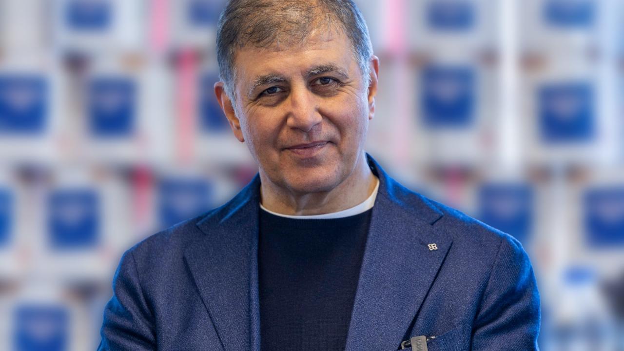 İzmir’de emeklilere 30 milyon lirayı aşan destek