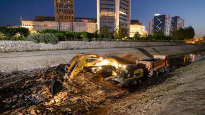 İZSU ekipleri nöbette