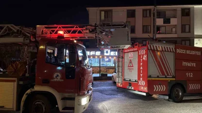 Kafenin mutfağında yanan yağ itfaiyeyi harekete geçirdi