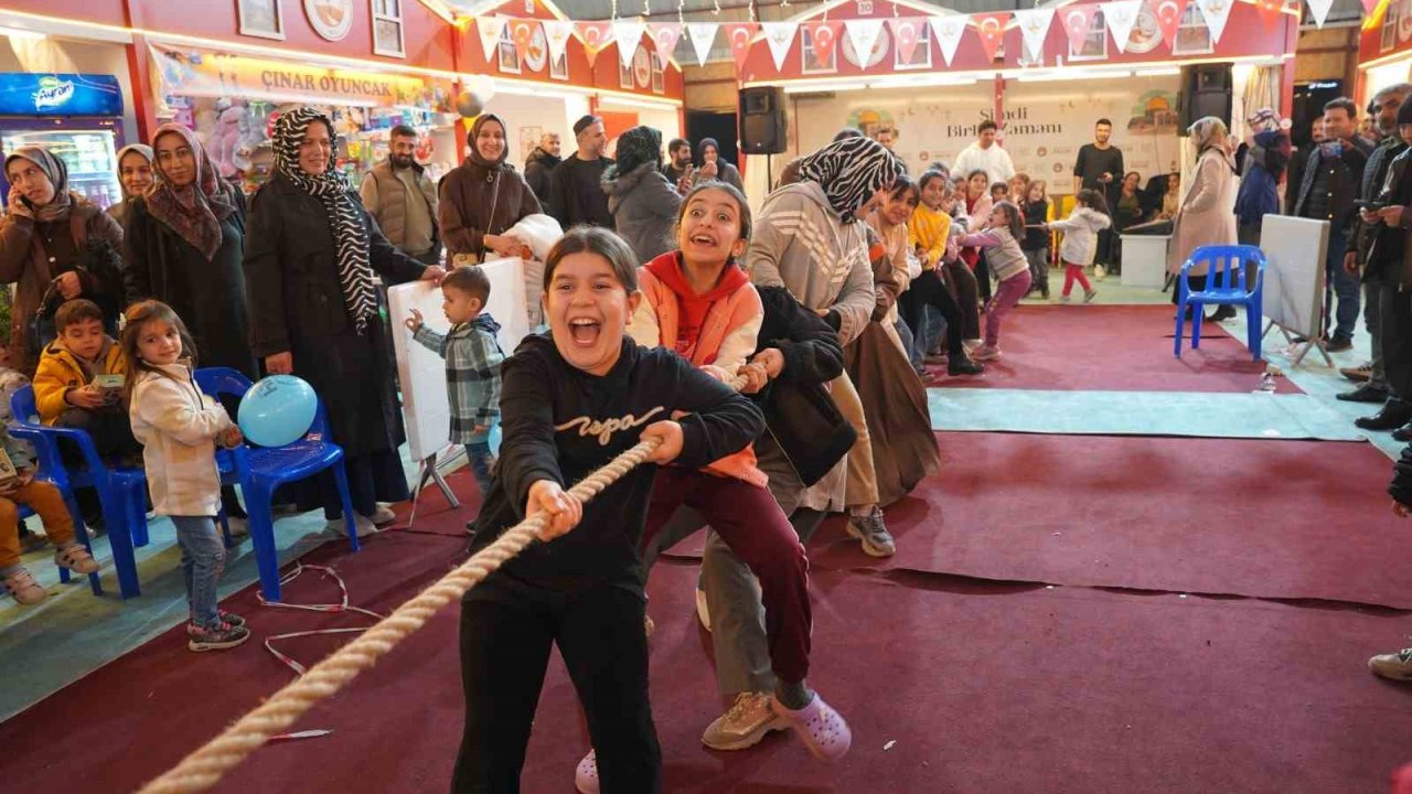 Kahta Belediyesi’nden Ramazan Çarşısı etkinliği