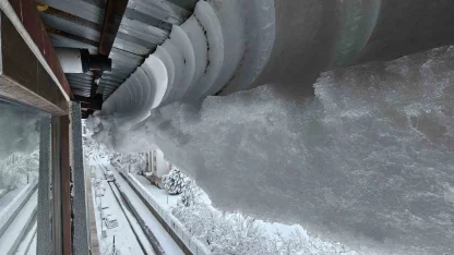 Karın başkenti Bitlis’te kış geri geldi