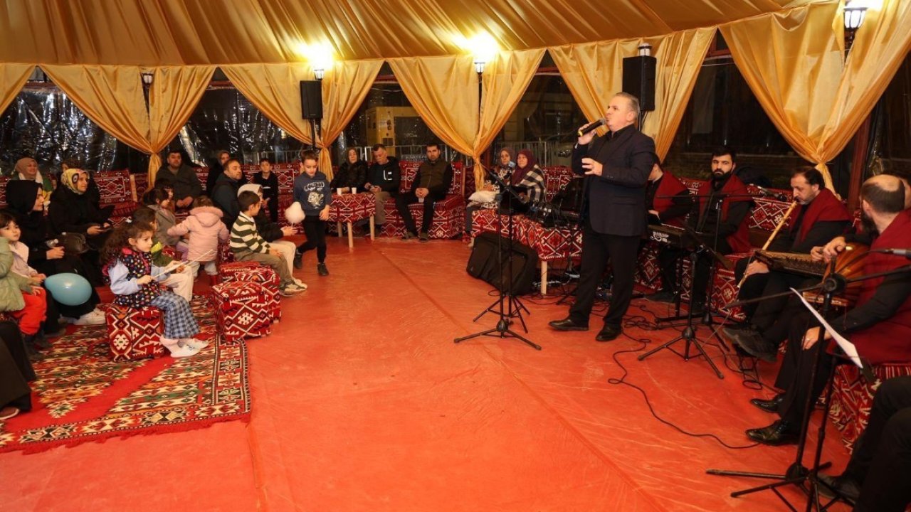 Kartepe’de ilahi dinletisi gönüllere dokundu