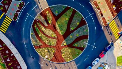 Kavşaklar sanat eserine dönüşüyor