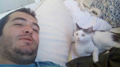 Kaybolan kedisi için binlerce kilometre yol yaptı