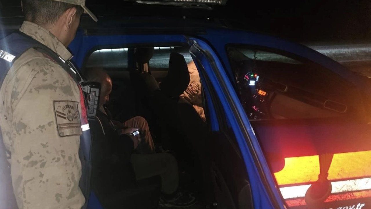 Kaybolan şahıs jandarma tarafından bulundu