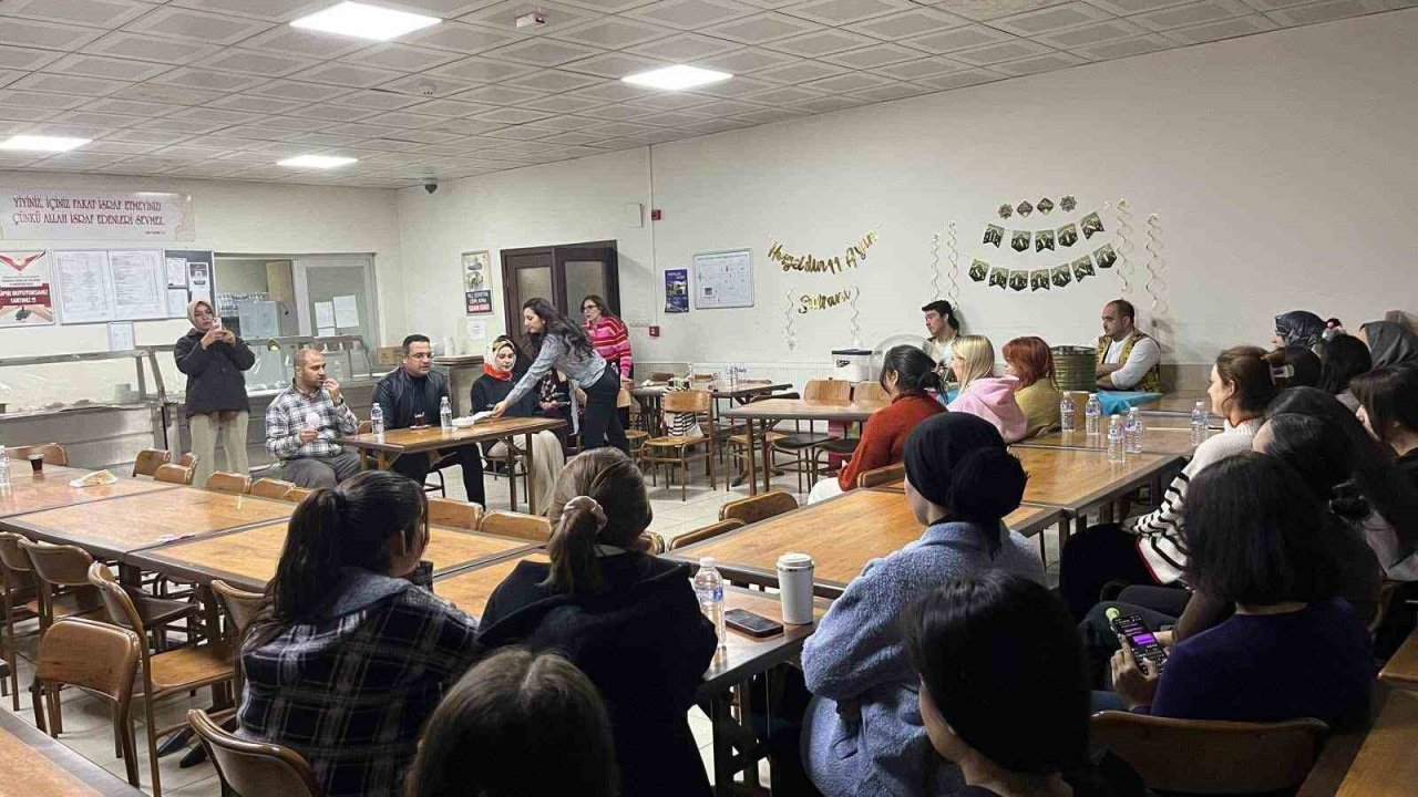 Kaymakam Dalak’tan KYK Kız Yurdu’nda iftar buluşması