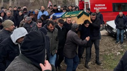 Kazada ağır yaralanan genç 5 günlük yaşam mücadelesini kaybetti