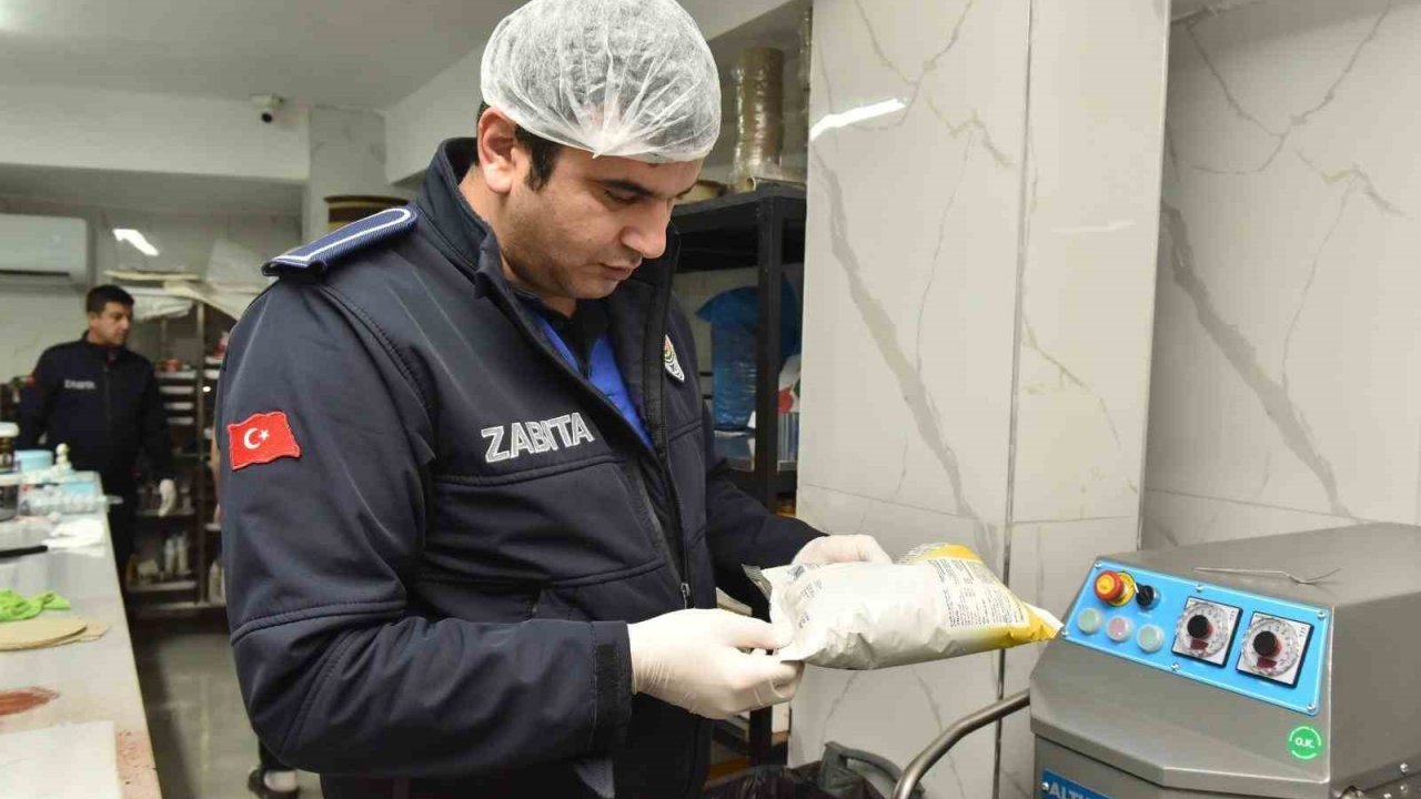 Kepez’de Ramazan öncesi tatlı üretim ve satışı denetimi