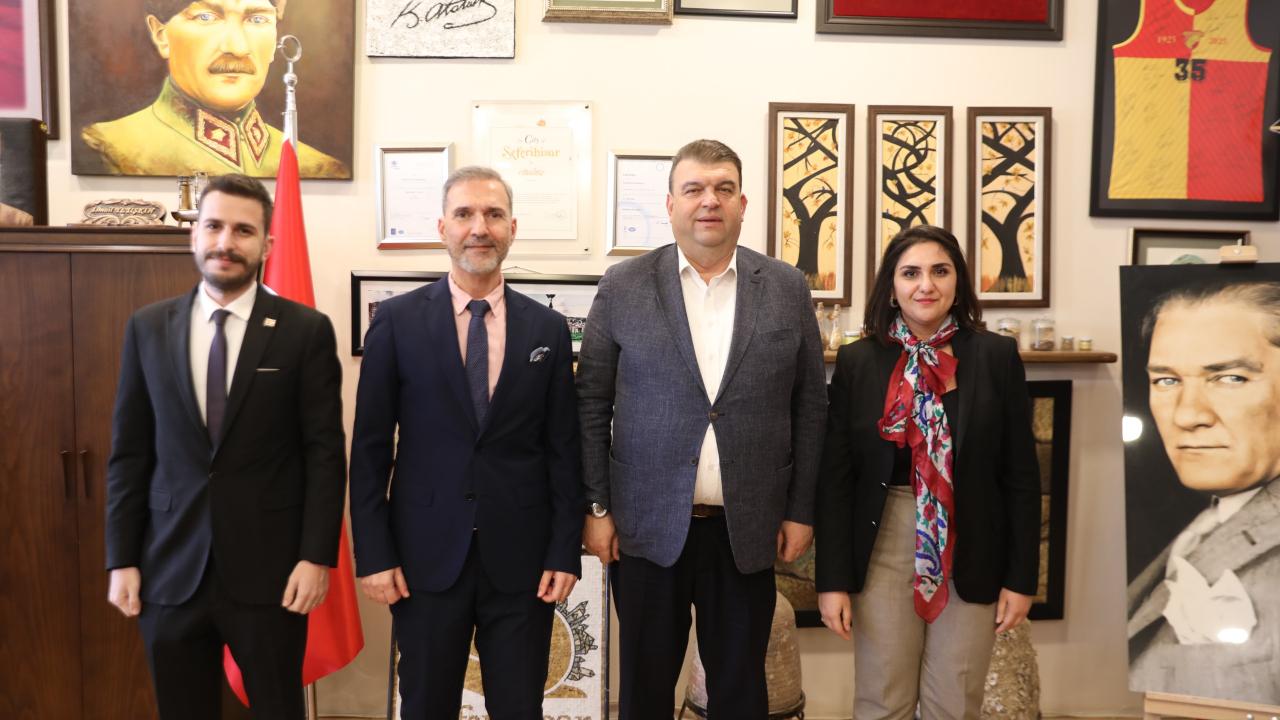KKTC İzmir Başkonsolosluğu’ndan Seferihisar’a nezaket ziyareti