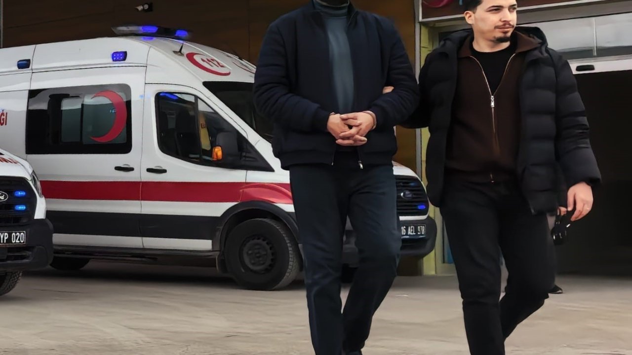 Kovalamaca sonucu uyuşturucu taciri yakalandı