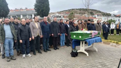 Küçük Öykü, gözyaşları içinde son yolculuğuna uğurlandı