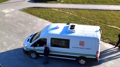 Kütahya Belediyesi’ne yeni cenaze nakil aracı