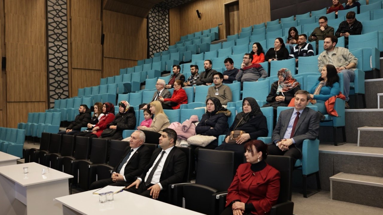 Kütahya’da ’Aile Bütçe Danışmanlığı’ semineri