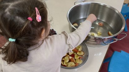 ’Minik Eller’ şerbet hazırladı